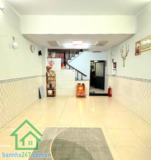 CHỈ 6,2 TỶ – CHDV 3 TẦNG – HẺM 4M GẦN MẶT TIỀN BÌNH TRỊ ĐÔNG. 5PN, 5WC, bếp riêng từng phòng. DT: 4x16m Kết cấu: 1 trệt 2 lầu – gồm 5 phòng, 5WC riêng, bếp riêng. 