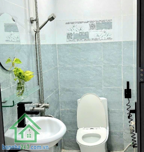 CHỈ 5,69 TỶ – NHÀ ĐẸP MỚI HOÀN THIỆN – SỔ HOÀN CÔNG MỚI – 4 TẦNG – 4PN – 3WC – DT 44m² (4,2x11) 