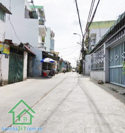 CHỈ 6,6 TỶ - MTKD ĐƯỜNG XE TẢI – SÁT QL1A – 100M² –   P. Bình Hưng Hòa A, Q. Bình Tân – Giáp Tân Phú, Ngã Tư Bốn Xã DT: 4 x 25m, nở hậu – Nhà cấp 4, tiện sửa chữa, xây mới.