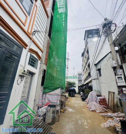 CHỈ 5.2 TỶ – HẺM 6M XE HƠI NGỦ TRONG NHÀ – NGAY AEON TÂN PHÚ – NHÀ ĐẸP 72M² – NGANG HIẾM 5M