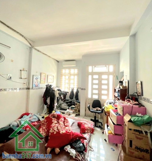 CHỈ 7 TỶ (TL) - SIÊU PHẨM 4 TẦNG – HXH THÔNG – NGAY AEON MALL TÂN PHÚ - DT: 71M² – NHÀ TO – GIÁ TỐT HIẾM KHU VỰC - 5PN - 4WC Vị trí đắc địa: * Ngay AEON Mall Tân Phú