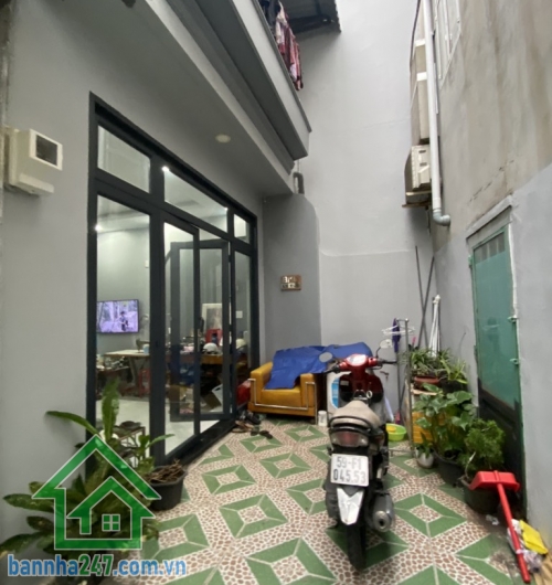 CHỈ NHỈNH 5 TỶ – NHÀ 2 TẦNG ĐẸP – GIÁP AEON TÂN PHÚ – VỊ TRÍ THOÁNG – 50.9M² – SỔ RIÊNG HOÀN CÔNG ĐỦ. 