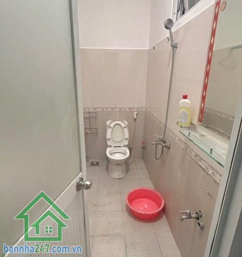 Siêu phẩm 4 tầng – Hẻm xe hơi 8m – Phạm Quý Thích, Tân Phú. Diện tích: 4x20m – vuông vức. Kết cấu: 1 trệt – 2 lầu – sân thượng trước sau. Công năng: 4PN – 4WC.