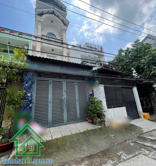 NHÀ ĐẸP 4 TẦNG GẦN LÊ VĂN QUỚI – HẺM 7M THÔNG – CHỈ NHỈNH 6 TỶ DT: 64m² (4 x 14m) – xây dựng kiên cố, vào ở ngay!  4 tầng cực chắc chắn, gồm 4 phòng ngủ rộng.