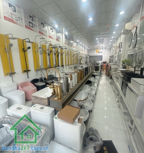 MTKD ĐƯỜNG NHỰA RỘNG 8M – LÔ GÓC 76M² – CHỈ 8,5 TỶ DT: 4 x 19m – Sổ hồng riêng, công chứng ngay.   Kết cấu: Nhà cấp 4 – Thuận tiện kinh doanh đa ngành  Gần Chợ, Trường học, Bệnh viện, UBND Quận. 