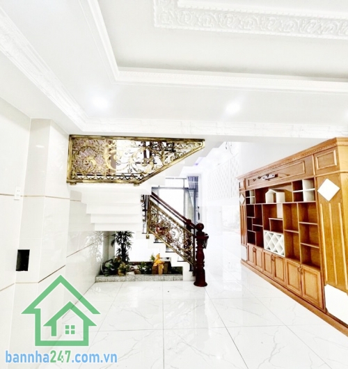 CHỈ 6,5 TỶ TL – CĂN HỘ DỊCH VỤ 4 TẦNG – HƯƠNG LỘ 2 – SÁT BV BÌNH TÂN Diện tích 4 x 16m (64m²) – kết cấu 1 trệt 3 lầu, gồm 7PN – 7WC, ban công, sân thượng đầy đủ,  Nhà đang khai thác căn hộ dịch vụ, doanh thu 36 triệu/tháng