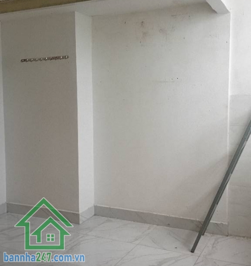 NHỈNH 5 TỶ – NHÀ 2 TẦNG ĐÚC – PHƯỜNG 9, TÂN BÌNH – HẺM XE HƠI – 41M² – SỔ VUÔNG.