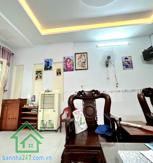 CHỈ 5,1 TỶ – ĐƯỜNG XE HƠI 5M – 2 TẦNG BTCT - (4 x 13) 2PN – 2WC – SÁT NGÃ TƯ BỐN XÃ – HÒA BÌNH  Ngay khu trung tâm Ngã Tư Bốn Xã – kết nối nhanh Lê Văn Quới, Hòa Bình.