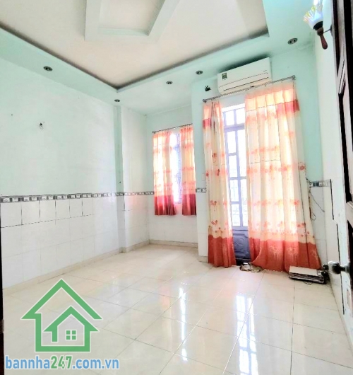 CHỈ 4,8 TỶ – HẺM XE TẢI 5M THÔNG – SÁT MẶT TIỀN MÃ LÒ – TÂN KỲ TÂN QUÝ – KHÔNG NGẬP - DT: 48M² - 2 TẦNG BTCT * Diện tích: 4 x 12m – sổ vuông vức * Kết cấu: 2 Tầng BTCT
