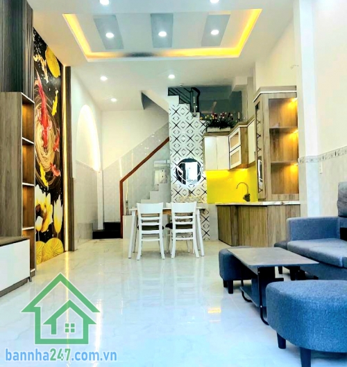 CHỈ 4,65 TỶ – NHÀ 2 TẦNG HẺM XE HƠI 5M – NGÃ TƯ 4 XÃ, BÌNH TÂN - DT: (4x10)m - 2 PN - 2 WC. DT: 4x10m, vuông vức, công nhận đủ. Kết cấu: 1 trệt 1 lầu, 2PN – 2 WC