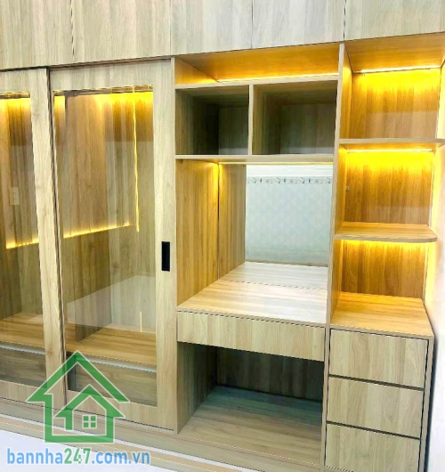 CHỈ 4,65 TỶ – NHÀ 2 TẦNG HẺM XE HƠI 5M – NGÃ TƯ 4 XÃ, BÌNH TÂN - DT: (4x10)m - 2 PN - 2 WC. DT: 4x10m, vuông vức, công nhận đủ. Kết cấu: 1 trệt 1 lầu, 2PN – 2 WC