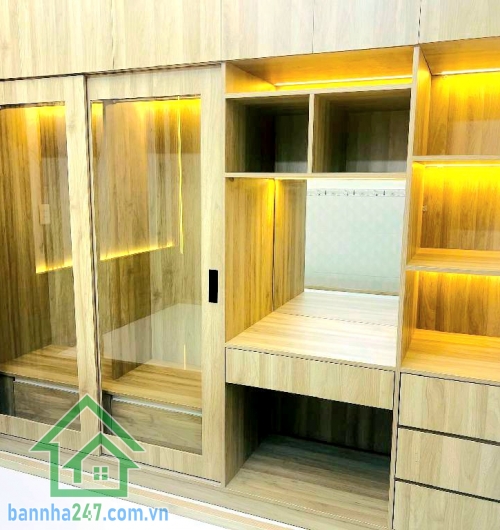 CHỈ 4,65 TỶ – NHÀ 2 TẦNG HẺM XE HƠI 5M – NGÃ TƯ 4 XÃ, BÌNH TÂN - DT: (4x10)m - 2 PN - 2 WC. DT: 4x10m, vuông vức, công nhận đủ. Kết cấu: 1 trệt 1 lầu, 2PN – 2 WC