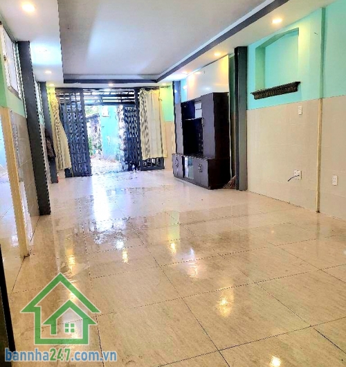 CHỈ 7,7 TỶ – MTKD ĐƯỜNG NHỰA 5M  – NHÀ 2 TẦNG – TT TÂN BÌNH - ĐẤT THÁNH – 75M² – 4PN, 3WC – GIÁP QUẬN 10 * Kết cấu: 1 trệt, 1 lầu, sân thượng, gồm sân trước, phòng khách, bếp, 4PN, 3WC