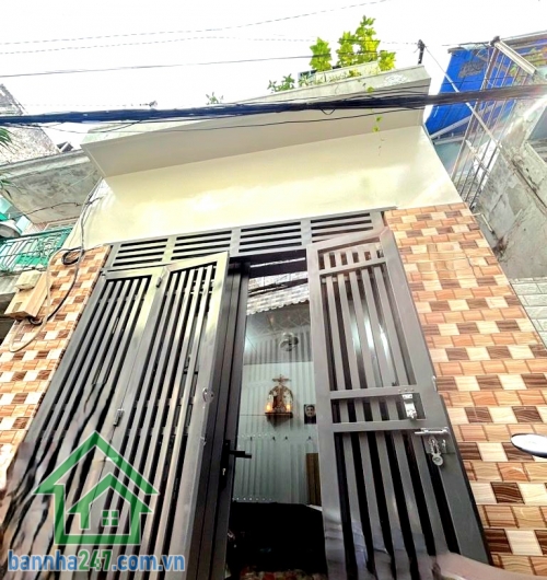CHỈ 5,95 TỶ – NHÀ SÁT MẶT TIỀN BÌNH THỚI – VÒNG XOAY LÊ ĐẠI HÀNH - 2 PN - 2 WC Vị trí đắc địa: ngay vòng xoay Lê Đại Hành, giáp Quận 10 – Tân Bình, vài phút sang Quận 5, Quận 6