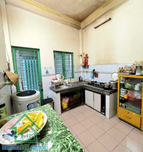 CHỈ 7,5 TỶ – NHÀ CHÍNH CHỦ CHƯA QUA ĐẦU TƯ – HXH ĐỖ CỬA – QUẬN 11 - KHU HIẾM NHÀ BÁN – 4 TẦNG BTCT – 4PN – 2 MẶT HẺM • Diện tích: 30m² • Kết cấu: Trệt + 2 lầu