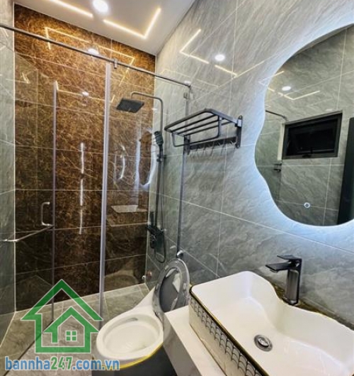 CHỈ 7,8 TỶ – NHÀ GÓC 5 TẦNG – 53M² – FULL NỘI THẤT CAO CẤP – ĐƯỜNG 8M – KHU MÃ LÒ, BỐN XÃ - 5PN - 6WC
