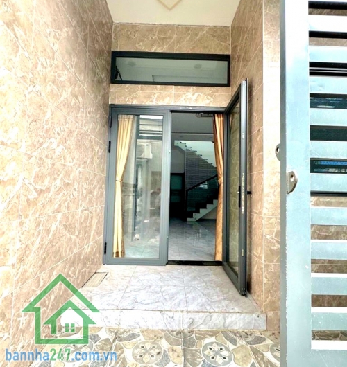 CHỈ 5,2 TỶ – ÂU CƠ THÔNG TRẦN VĂN QUANG – NHÀ ĐẸP 2 TẦNG – 52M² (4x15)m – 2PN – 3WC – Ở NGAY!! Kết cấu: 2 tầng BTCT kiên cố Nhà mới đẹp, chỉ cần xách vali vào ở