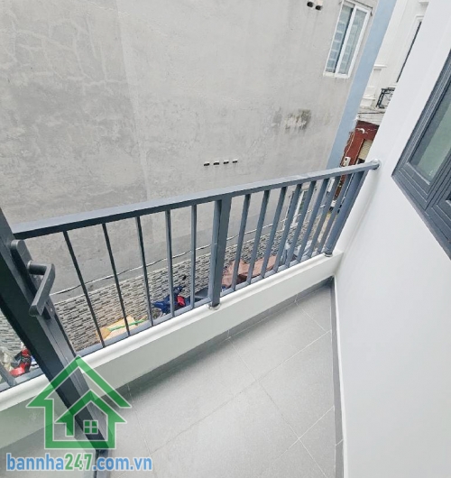 CHỈ 6,79 TỶ - NHÀ MỚI 4 TẦNG – 60M² – 4PN – NGAY ĐH CÔNG THƯƠNG – AEON MALL -  4PN, 3WC  Vị trí: Khu dân trí cao, an ninh – gần Đại học Công Thương, Aeon Mall Tân Phú, siêu thị, trường học, trung tâm thương mại.