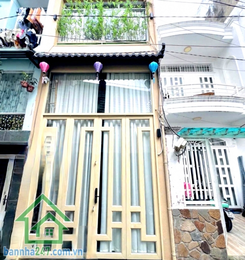 CHỈ 5,7 TỶ - KHU BÀU CÁT – TÂN BÌNH – DT: 47,8m² (DTSD: 137M²) - SẴN DÒNG TIỀN - 3PN – 4WC Diện tích 47,8m², kết cấu trệt + lửng + lầu, bố trí 3PN – 4WC