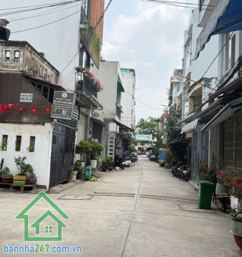 CHỈ 4,57 TỶ (TL) – HẺM XE HƠI 6M THÔNG BÀN CỜ – SÁT KÊNH THAM LƯƠNG – 44M² KHÔNG LỘ GIỚI – 2 TẦNG – 2PN, 2WC