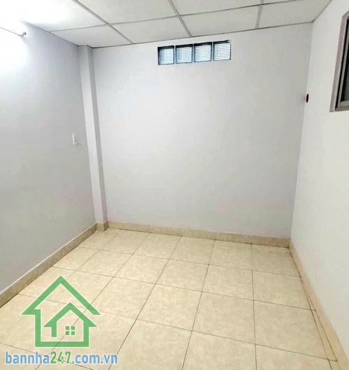 CHỈ 3,95 TỶ (BỚT LỘC) – HẺM XE HƠI – NHÀ MỚI ĐẸP – GẦN NGÃ TƯ BỐN XÃ - 32m² (4m x 8m) 