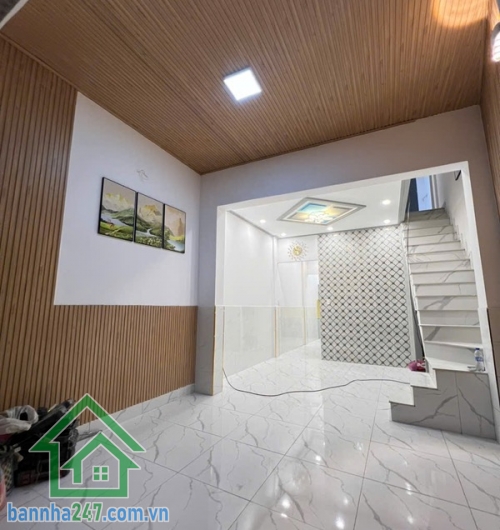 CHỈ 4,05 TỶ – NHÀ MỚI SÁT BÀ HOM – XE HƠI ĐẬU CỬA – 3PN – ĐƯỜNG THÔNG XE TẢI