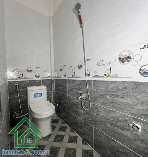 CHỈ 4,05 TỶ – NHÀ MỚI SÁT BÀ HOM – XE HƠI ĐẬU CỬA – 3PN – ĐƯỜNG THÔNG XE TẢI