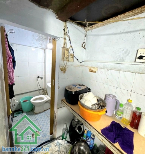 CHỈ 3,8 TỶ – HẺM NHỰA XE HƠI THÔNG – 31M² (3.3×9) – NHÀ 3 TẦNG – NỞ HẬU TÀI LỘC – KHU DÂN TRÍ CAO – GẦN ÂU CƠ – TÂN THÀNH – LŨY BÁN BÍCH Kết cấu: * Trệt + lửng * lầu 