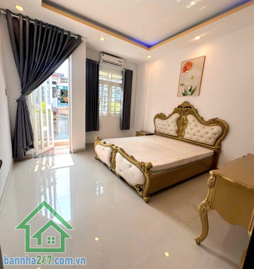 CHỈ 5,7 TỶ – HẺM 6M CHIẾN LƯỢC – HXH TỚI NHÀ – FULL NỘI THẤT CAO CẤP DT 64,2m² (4 x 15)m – 2 TẦNG – 2PN – 2WC – SÂN THƯỢNG RỘNG) - Kết cấu: 1 trệt – 1 lầu BTCT