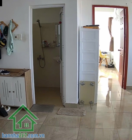 CHỈ 2,4 TỶ – CĂN HỘ IDICO BLOCK A – TẦNG CAO THOÁNG MÁT – 2PN Chung cư Idico – Block A Diện tích: 42m² Thiết kế: 2 PN + 1 WC Tầng cao, đón gió mát tự nhiên