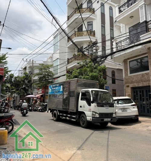 CHỈ 5,85 TỶ - HXH 4M - CÁCH MẶT TIỀN CHỈ 8M - NẰM NGAY KHU VIP TÂY THẠNH - NGANG 5,3M HIẾM - 3PN - 2WC 