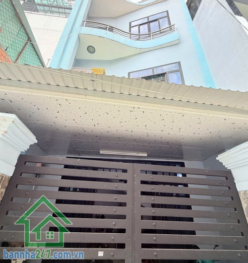 CHỈ 6,9 TỶ – NHÀ 4 TẦNG BTCT – KHU BÀU CÁT * DT: 60m² (4.8 x 13m). * Kết cấu: 1 trệt 3 lầu, tổng 4PN – 3WC. * Hẻm xe hơi, an ninh, yên tĩnh – có cổng rào.