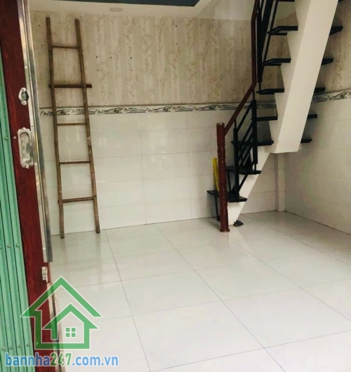 MẶT TIỀN KINH DOANH – PHÚ THẠNH, TÂN PHÚ – CHỈ NHỈNH 3 TỶ Đường 10m có lề – buôn bán sầm uất – khu phố nhộn nhịp ngày đêm. Nhà 1 trệt 2 lầu – phù hợp mở shop