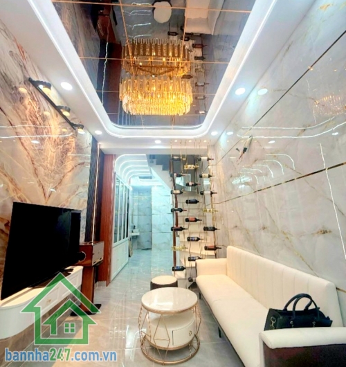 CHỈ 5,2 TỶ – SIÊU PHẨM NHÀ XÂY MỚI 100% – TRUNG TÂM TÂN PHÚ – NGAY TÔ HIỆU – 3 TẦNG – 32M² – 3PN - 2WC – SỔ HỒNG RIÊNG. Kết cấu: 1 trệt, 2 lầu đúc có sân thượng. 