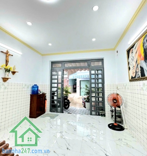 CHỈ 4,65 TỶ – HẺM XE HƠI CẠNH NHÀ – 2 TẦNG KIÊN CỐ – NGAY TÂN KỲ TÂN QUÝ – GIÁP TÂN PHÚ - 58M²(4x14,5)M DT: 58m² (4x14,5)m – sổ hồng riêng, pháp lý chuẩn.