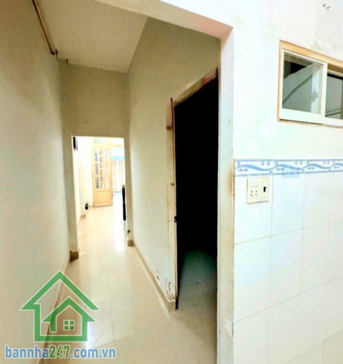 CHỈ 5,2 TỶ - KHUÔNG VIỆT – TRUNG TÂM TÂN PHÚ – NHÀ 2 TẦNG – 48M² (4x12)M – 3PN – 3WC – Ở NGAY HOẶC XÂY MỚI DT: 4x12m – 2 tầng BTCT, gồm 3 phòng ngủ, 3WC (có phòng ngủ dưới trệt)