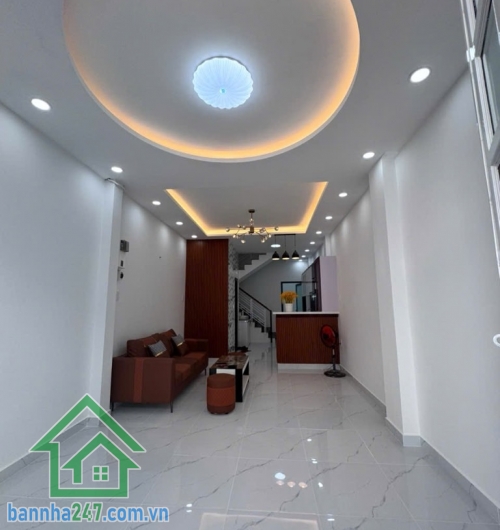 NHỈNH 5 TỶ - NHÀ 2 TẦNG – NGUYỄN NGỌC NHỰT – KHU VIP TÂN QUÝ – AEON MALL Tân Phú. DT: 3.8 x 14m (52m² – sổ vuông vức).  Kết cấu: 1 trệt + 1 lầu, 3PN, 2WC 