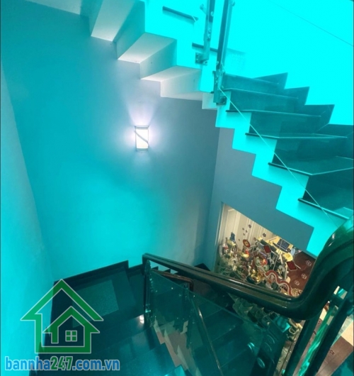 NHÀ ĐẸP 4 TẦNG – KHU VIP VƯỜN LÀI – HẺM XE TẢI – CHỈ NHỈNH 11 TỶ.  Trung tâm Vườn Lài, Tân Phú – Gần UBND Quận – Giáp Tân Bình. Hẻm xe tải thông tứ hướng