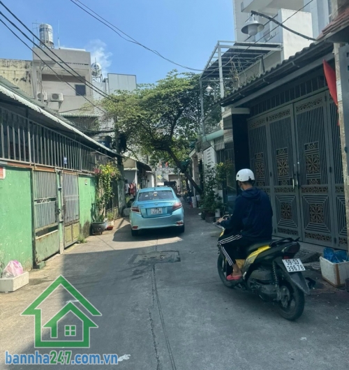 NHÀ ĐẸP 4 TẦNG – KHU VIP VƯỜN LÀI – HẺM XE TẢI – CHỈ NHỈNH 11 TỶ.  Trung tâm Vườn Lài, Tân Phú – Gần UBND Quận – Giáp Tân Bình. Hẻm xe tải thông tứ hướng