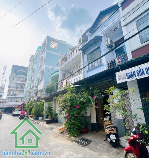 NHÀ GÓC 2 TẦNG BTCT – TÂN PHÚ –