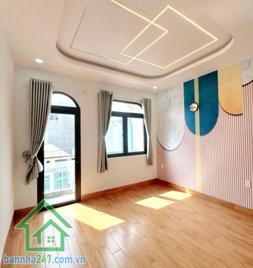 NHỈNH 6 TỶ - HẺM 6M HƯƠNG LỘ 2 – DT: 54m² (4 x 13.5)m - 5 TẦNG MỚI – NGAY NGÃ TƯ 4 XÃ – 4PN - 4WC Vị trí cực đẹp: Hẻm xe hơi 6m, thông thoáng – sát Ngã Tư 4 Xã