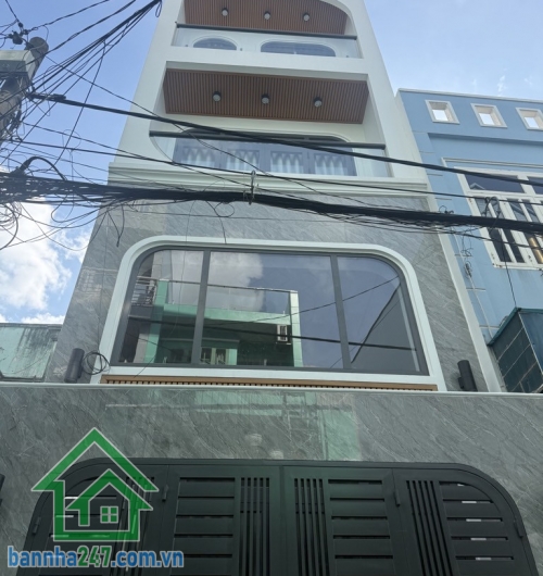 NHÀ ĐẸP 5 TẦNG – HẺM XE HƠI VIP – HƯƠNG LỘ 2 – NGAY 4 XÃ – NHỈNH 6 TỶ Diện tích: 4 x 13.5m – công nhận đủ, vuông vức. Kết cấu BTCT 5 tầng mới tinh.