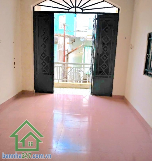 CHỈ 4,2 TỶ – NHÀ QUẬN 10, NGAY HÒA HƯNG – HẺM THÔNG, 3 BƯỚC RA HXH - DT: 46,4M2 (3.1 X 13)M - HOÀN CÔNG ĐẦY ĐỦ  Diện tích vừa vặn, pháp lý rõ ràng, sổ hồng riêng. Hỗ trợ vay ngân hàng. 