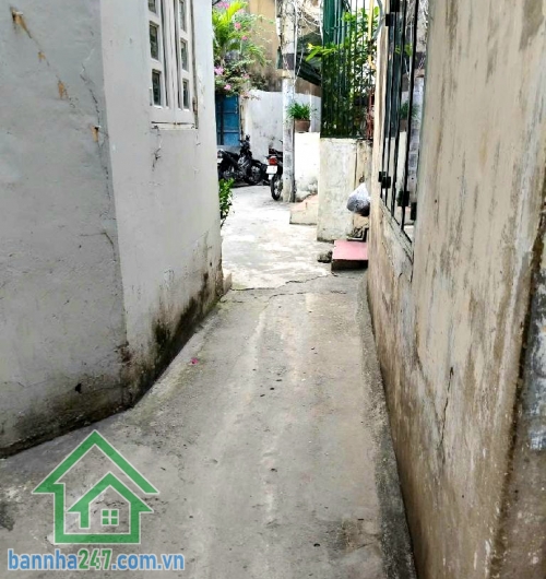 CHỈ 4,2 TỶ – NHÀ QUẬN 10, NGAY HÒA HƯNG – HẺM THÔNG, 3 BƯỚC RA HXH - DT: 46,4M2 (3.1 X 13)M - HOÀN CÔNG ĐẦY ĐỦ  Diện tích vừa vặn, pháp lý rõ ràng, sổ hồng riêng. Hỗ trợ vay ngân hàng. 