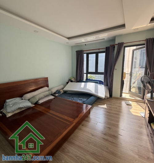 SIÊU PHẨM TÂN BÌNH – KHU PHÂN LÔ VIP – KẾ BÊN Q10, Q11 – 5 TẦNG – 2 XE HƠI NGỦ TRONG NHÀ - Chỉ: 10,5 TỶ Diện tích chuẩn, thiết kế hiện đại, nhà đúc kiên cố,khu phân lô Tân Bình, giáp Q10, Q11.