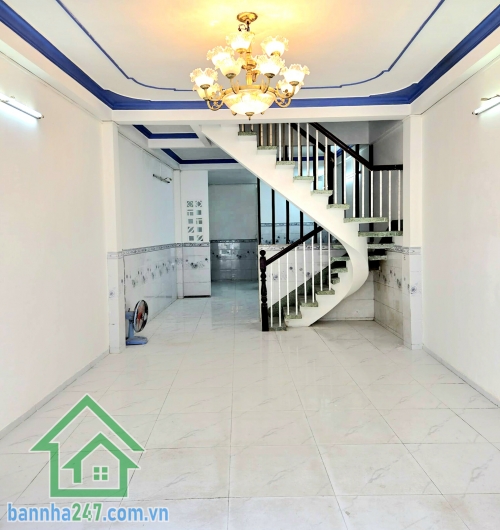  5,7 TỶ NHÀ HẬU GIANG – QUẬN 6 – DT: 56m² (4×16) – 2 TẦNG BTCT – HẺM THÔNG XE HƠI LÝ THUYẾT – GẦN VÒNG XOAY PHÚ LÂM Nhà đẹp – vào ở ngay: Kết cấu 1 trệt 1 lầu BTCT