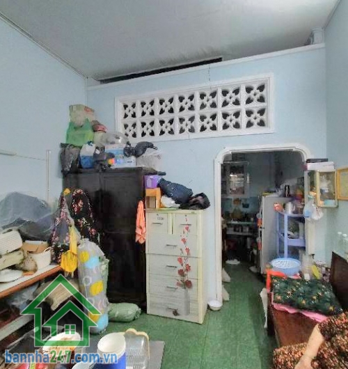 CHỈ 7.8 TỶ – Hồ Thị Kỷ, Quận 10 – Xe tải thông, phố ẩm thực sầm uất DT: 42m² (3.5 x 12m) – vuông vức. Kết cấu: 1 trệt 1 lầu, 2PN, 2WC, PK, bếp đầy đủ. Đường xe tải lưu thông thoải mái – phù hợp ở, kinh doanh hoặc cho thuê. Khu dân cư văn minh, an ninh, ti