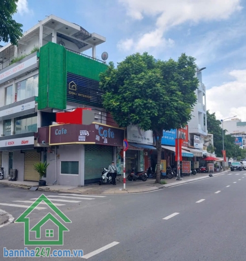 17 TỶ – BÁN NHÀ LÔ GÓC MTKD LŨY BÁN BÍCH, TÂN PHÚ * DT: 67,3m² (5,3 x 16)m, lô góc 2 mặt thoáng, hẻm hông 5m đậu xe tiện lợi * Kết cấu 4 tầng kiên cố, hoàn công đủ. 