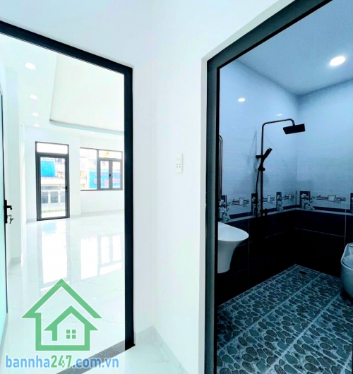 CHỈ 6,2 TỶ - NHÀ MỚI – HẺM NHỰA XE TẢI THÔNG MÃ LÒ – 70M² – 3PN – 3WC 