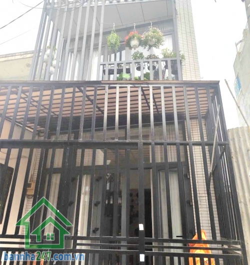 NHỈNH 8 TỶ - NHÀ 2 MẶT TIỀN – HẺM 8M – 86M² – 3 TẦNG - CHIA 2 CĂN - 4PN - 4WC - SẴN DÒNG T.IỀN 18TR/TH Căn nhà hiếm – vừa ở vừa có dòng tiền – vị trí vị trí cực đẹp giáp Tân Phú!